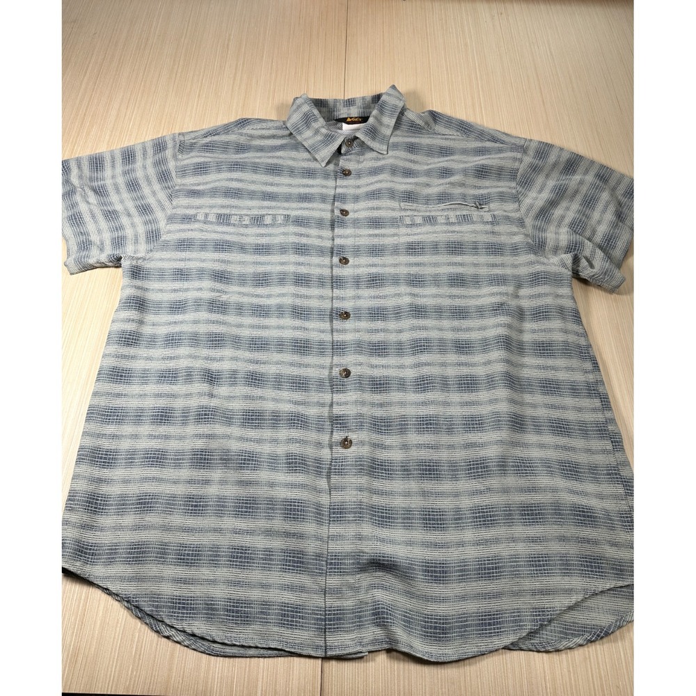 REI Fishing Shirt Mens XL Gray Striped Mesh Lined Pockets Short Sleeve Button-Up